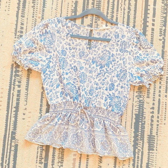 E & M - puff sleeve blouse - Picture 6 of 11